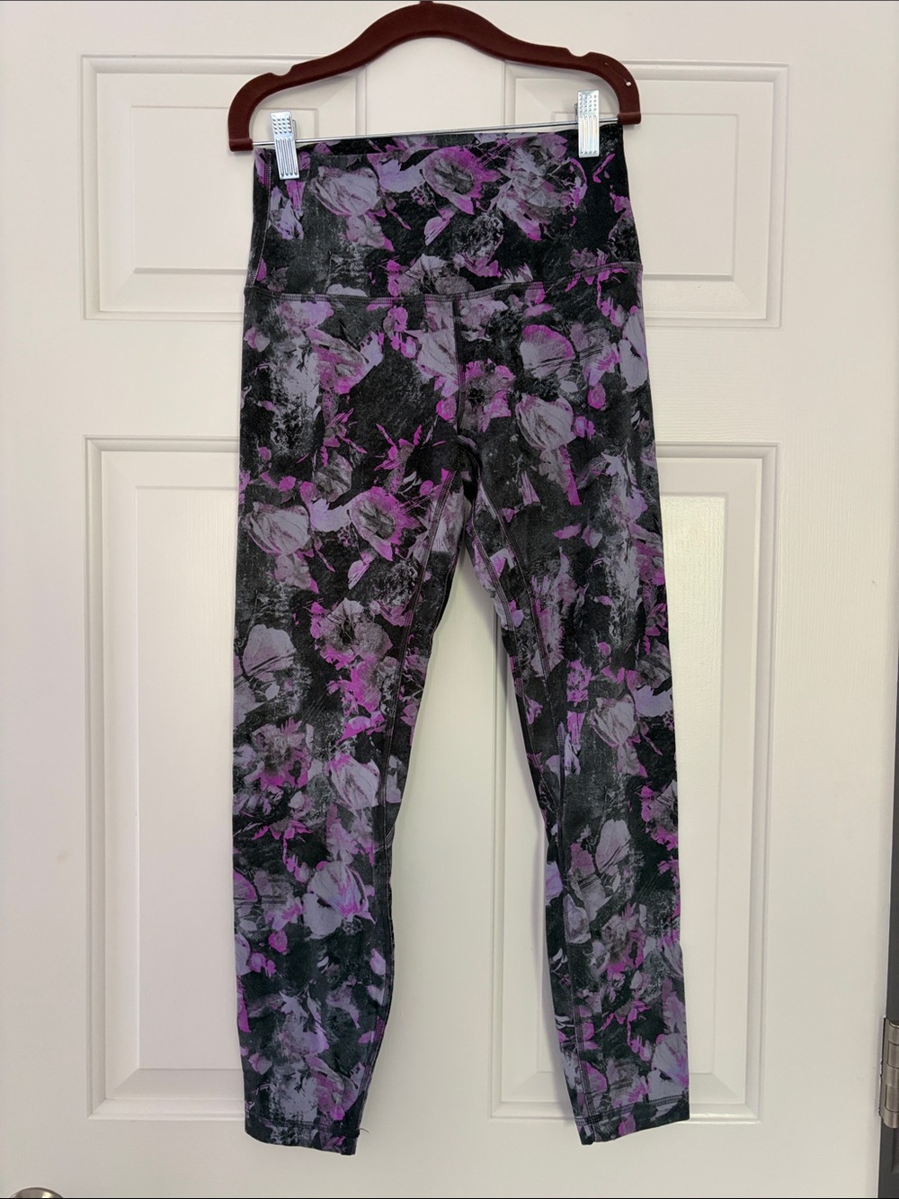 Floral Purple & Black Lululemon Align Leggings